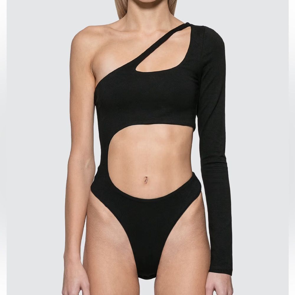 I.AM.GIA Jupiter Black One-Sleeve bodysuit size extra small